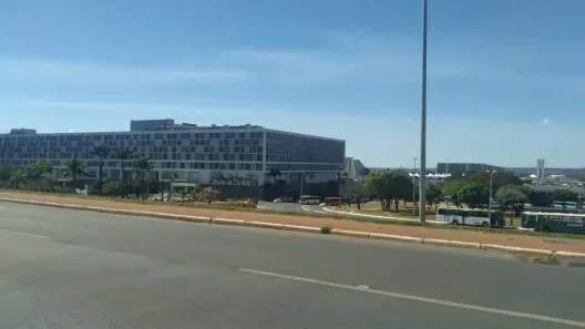 Sala Comercial para alugar, 71m² no Asa Norte, Brasília