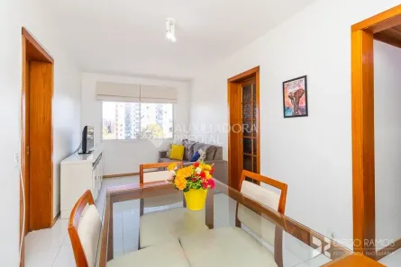 Apartamento com 2 Quartos à venda, 59m² no Jardim Botânico, Porto Alegre
