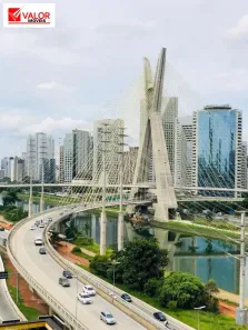 Sala Comercial para alugar, 116m² no Real Parque, São Paulo