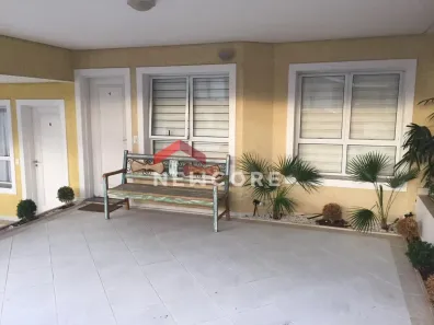 Casa de Condomínio com 3 Quartos à venda, 250m² no Jardim Peri, São Paulo