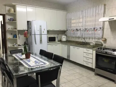 Sobrado com 3 Quartos à venda, 190m² no Cerâmica, São Caetano do Sul
