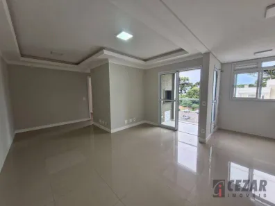 Apartamento com 2 Quartos para alugar, 70m² no Uberaba, Curitiba