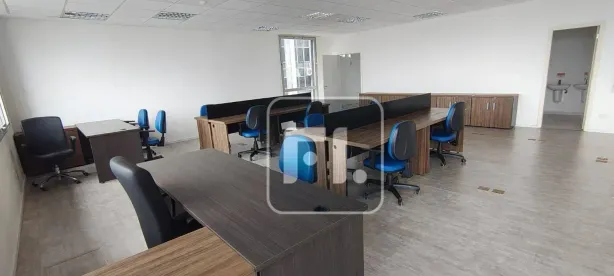 Sala Comercial para alugar, 200m² no Bela Vista, São Paulo
