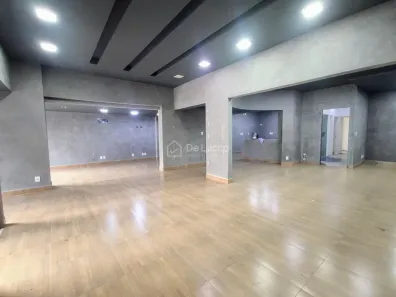 Imóvel Comercial com 11 Quartos para venda ou aluguel, 290m² no Cambuí, Campinas
