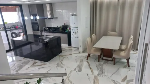 Casa com 3 Quartos à venda, 248m² no Jardim Inconfidência, Uberlândia