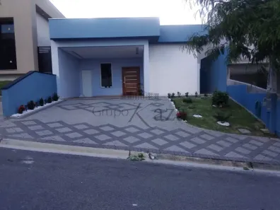 Casa de Condomínio com 3 Quartos à venda, 131m² no Condomínio Residencial Fogaça, Jacareí