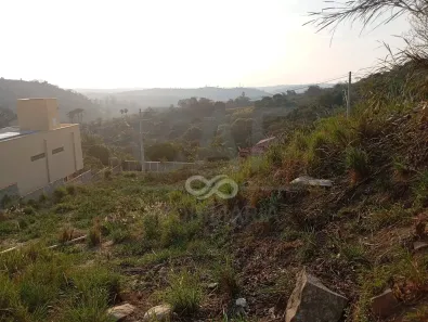 Lote/Terreno à venda, 714m² no Santa Edwirges, Pedreira