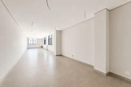Sala Comercial à venda, 111m² no Adrianópolis, Manaus