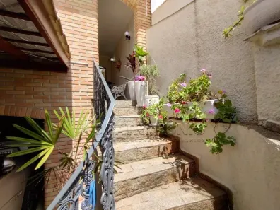 Sobrado com 2 Quartos à venda, 178m² no Vila Netinho, Sorocaba
