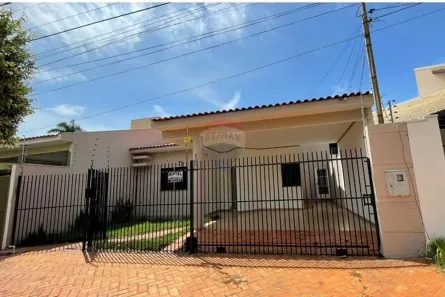 Casa com 3 Quartos à venda, 130m² no Vila Aurora I, Rondonópolis