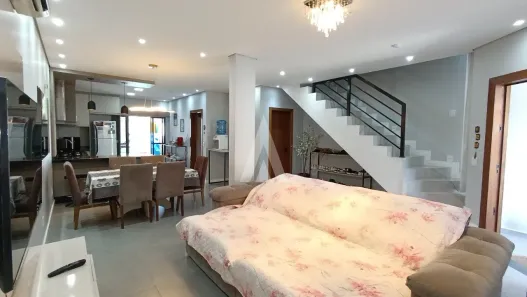 Casa com 3 Quartos à venda, 140m² no Floresta, Joinville