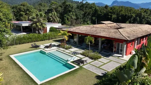 Casa com 4 Quartos para venda ou aluguel, 384m² no , Paraty