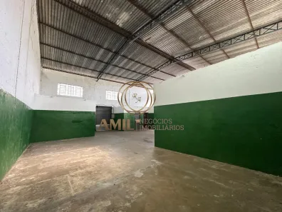 Galpão/Depósito/Armazém com 2 Quartos para alugar, 700m² no Vila Cândida, São José dos Campos