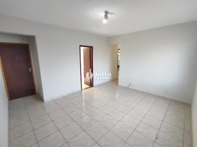 Apartamento com 3 Quartos para alugar, 70m² no Lourdes, Uberlândia