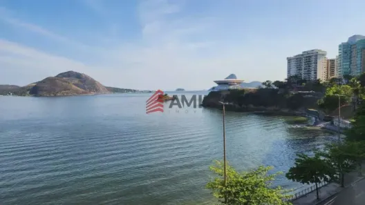 Apartamento com 4 Quartos à venda, 220m² no Ingá, Niterói