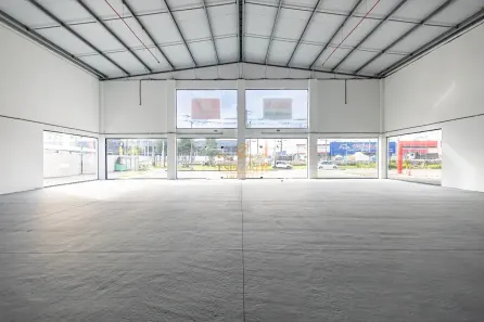 Prédio Comercial para alugar, 229m² no Maria Antonieta, Pinhais