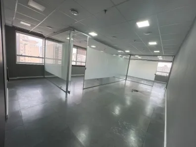 Sala Comercial para alugar, 104m² no Vila Olímpia, São Paulo