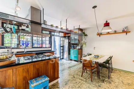 Casa com 3 Quartos à venda, 180m² no Santo Amaro, São Paulo
