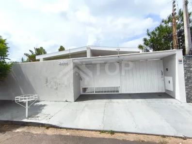 Casa com 3 Quartos para alugar, 248m² no Jardim Macarenco, São Carlos