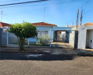 Casa com 4 Quartos à venda, 174m² no Centro, Araraquara
