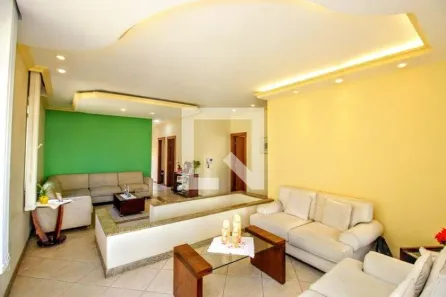 Casa com 4 Quartos à venda, 200m² no Carlos Prates, Belo Horizonte