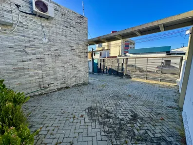 Ponto Comercial com 11 Quartos à venda, 350m² no Lagoa Nova, Natal