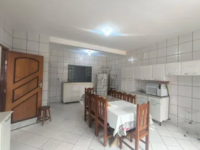 Sobrado com 3 Quartos para alugar, 191m² no Parque das Indústrias, Londrina
