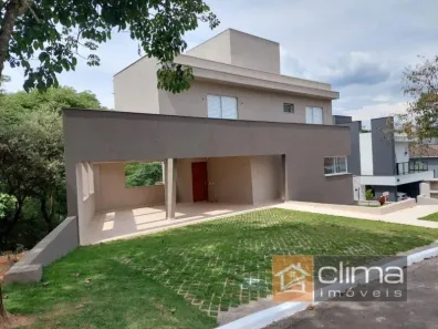 Sobrado com 3 Quartos à venda, 286m² no Tarumã, Santana de Parnaíba