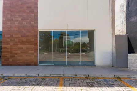 Ponto Comercial com 1 Quarto para alugar, 64m² no Pinheirinho, Curitiba