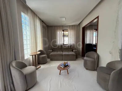 Casa com 4 Quartos à venda, 194m² no Carianos, Florianópolis
