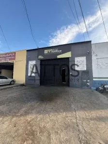 Galpão/Depósito/Armazém para alugar, 300m² no Vila Lutfalla, São Carlos