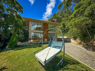 Casa de Condomínio com 5 Quartos à venda, 330m² no Carlos Guinle, Teresópolis