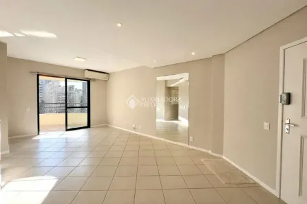 Apartamento com 3 Quartos à venda, 87m² no Centro, Florianópolis