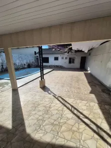 Casa com 4 Quartos à venda, 250m² no Flores, Manaus