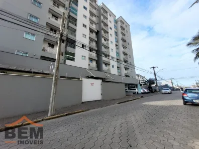 Apartamento com 2 Quartos para alugar, 60m² no Cordeiros, Itajaí