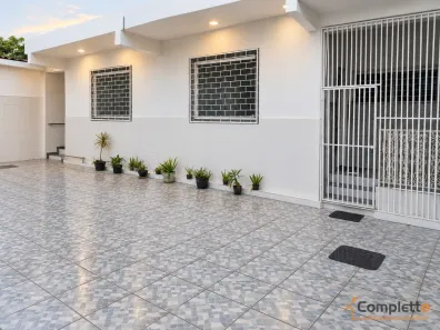 Casa com 2 Quartos para alugar, 175m² no Taquara, Rio de Janeiro