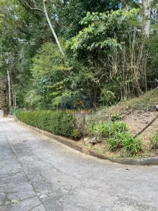 Lote/Terreno à venda, 627m² no Araras, Petrópolis