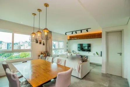 Apartamento com 2 Quartos à venda, 81m² no Moinhos de Vento, Porto Alegre