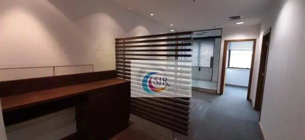 Sala Comercial para alugar, 100m² no Itaim Bibi, São Paulo
