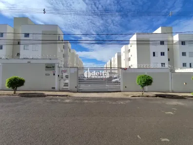 Apartamento com 2 Quartos para alugar, 50m² no Presidente Roosevelt, Uberlândia