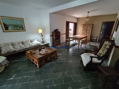 Casa com 3 Quartos à venda, 185m² no Balneário Praia do Pernambuco, Guarujá