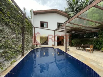 Casa com 3 Quartos à venda, 372m² no Vila Cordeiro, São Paulo