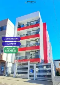 Apartamento com 3 Quartos para alugar, 180m² no Menino Jesus, Santa Maria