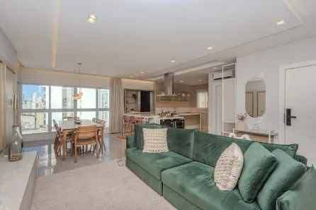 Apartamento com 3 Quartos à venda, 134m² no Pioneiros, Balneário Camboriú