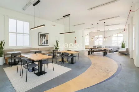 Prédio Comercial com 4 Quartos para alugar, 753m² no Centro Histórico, Porto Alegre