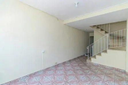 Casa com 3 Quartos para alugar, 85m² no Jardim Oriental, São Paulo
