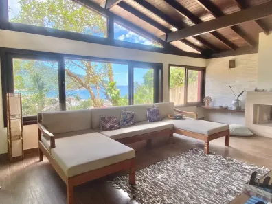 Sobrado com 4 Quartos para alugar, 400m² no Boiçucanga, São Sebastião