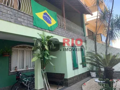 Casa de Condomínio com 4 Quartos à venda, 90m² no Vila Valqueire, Rio de Janeiro