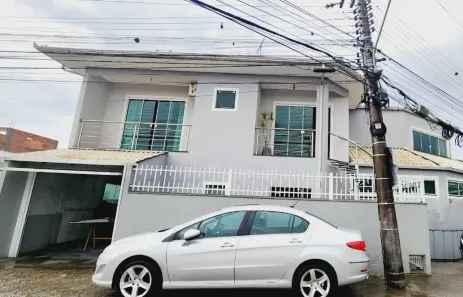 Casa com 2 Quartos à venda, 192m² no Pachecos, Palhoça