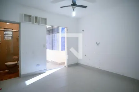 Casa com 2 Quartos à venda, 80m² no Vila Brasílio Machado, São Paulo